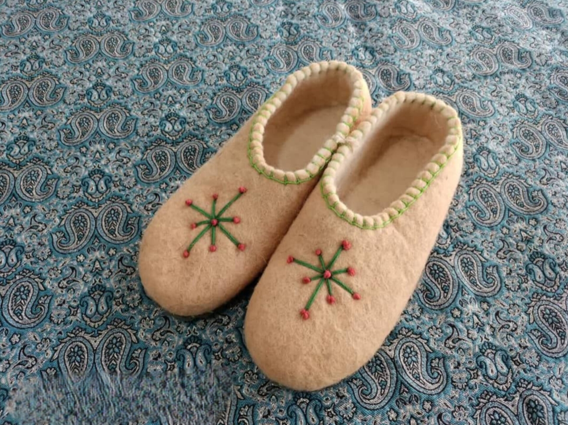 کفش نمدی - تصویر ۸